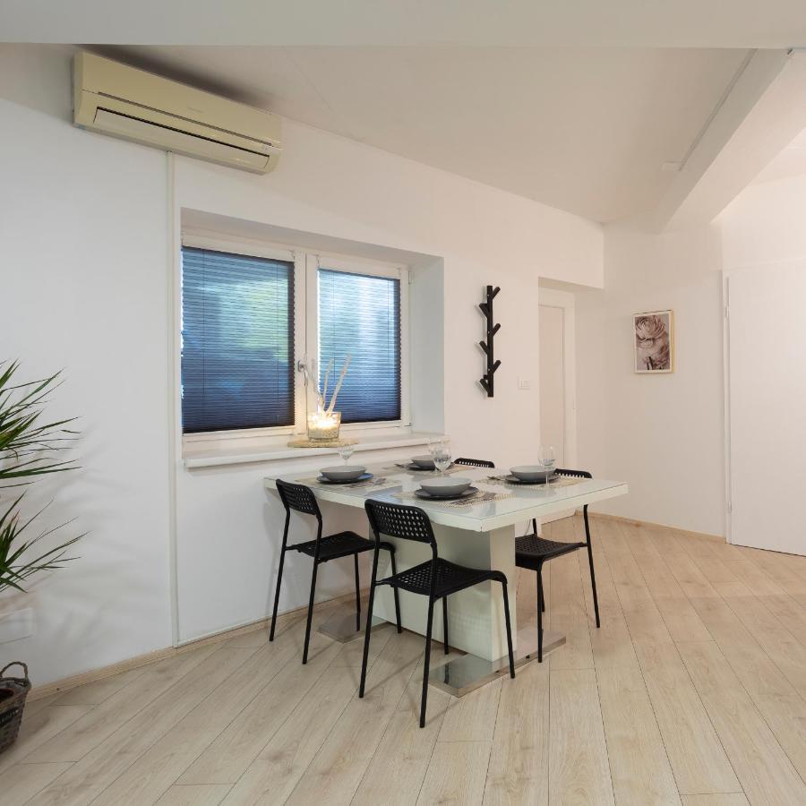 Sapica Apartment *